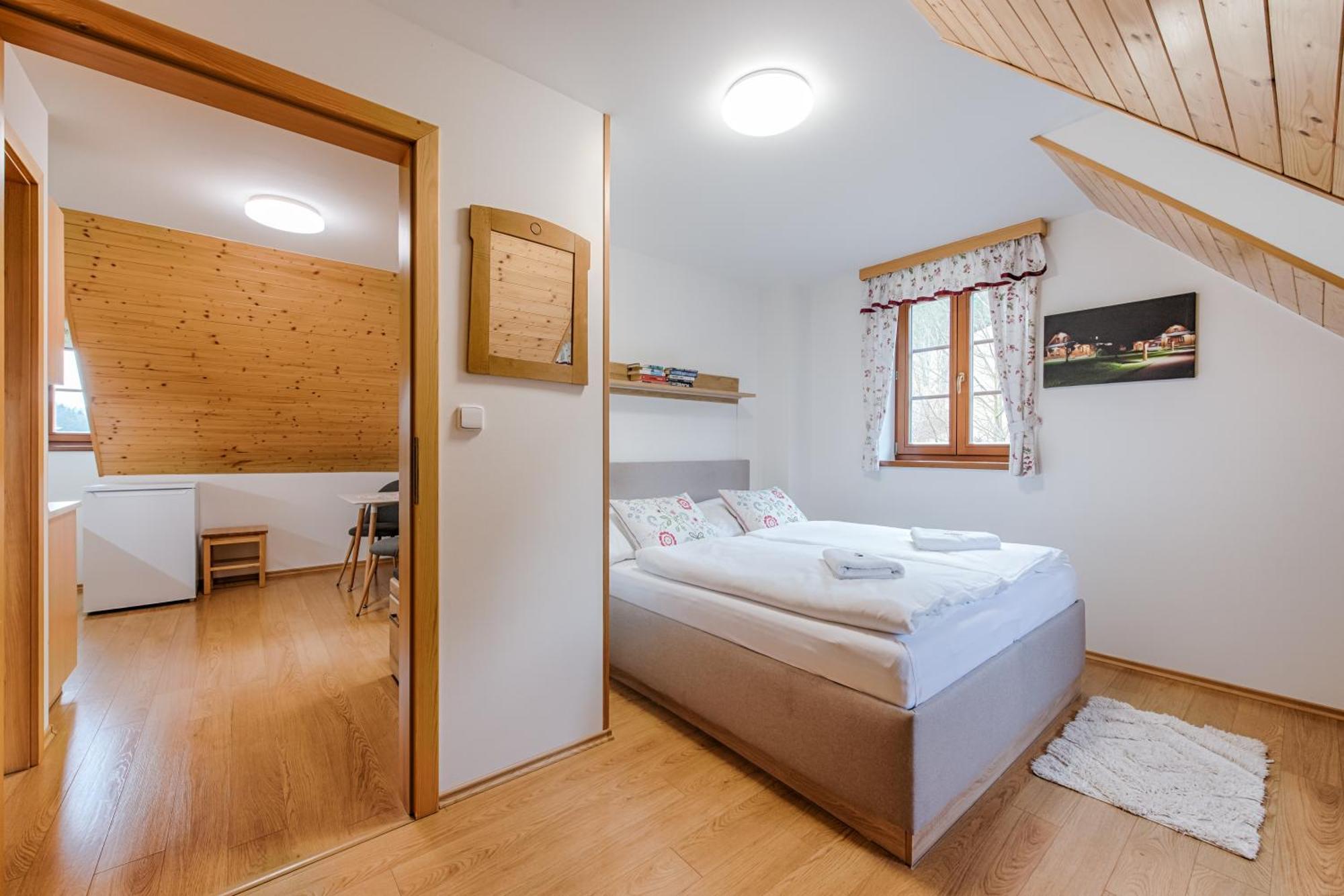 Valassky Dvur Velké Karlovice Exteriör bild