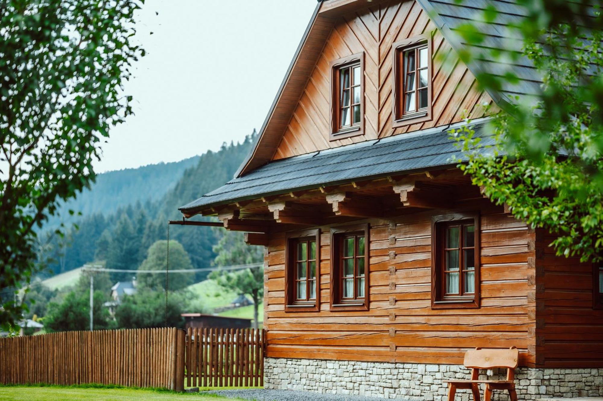 Valassky Dvur Velké Karlovice Exteriör bild