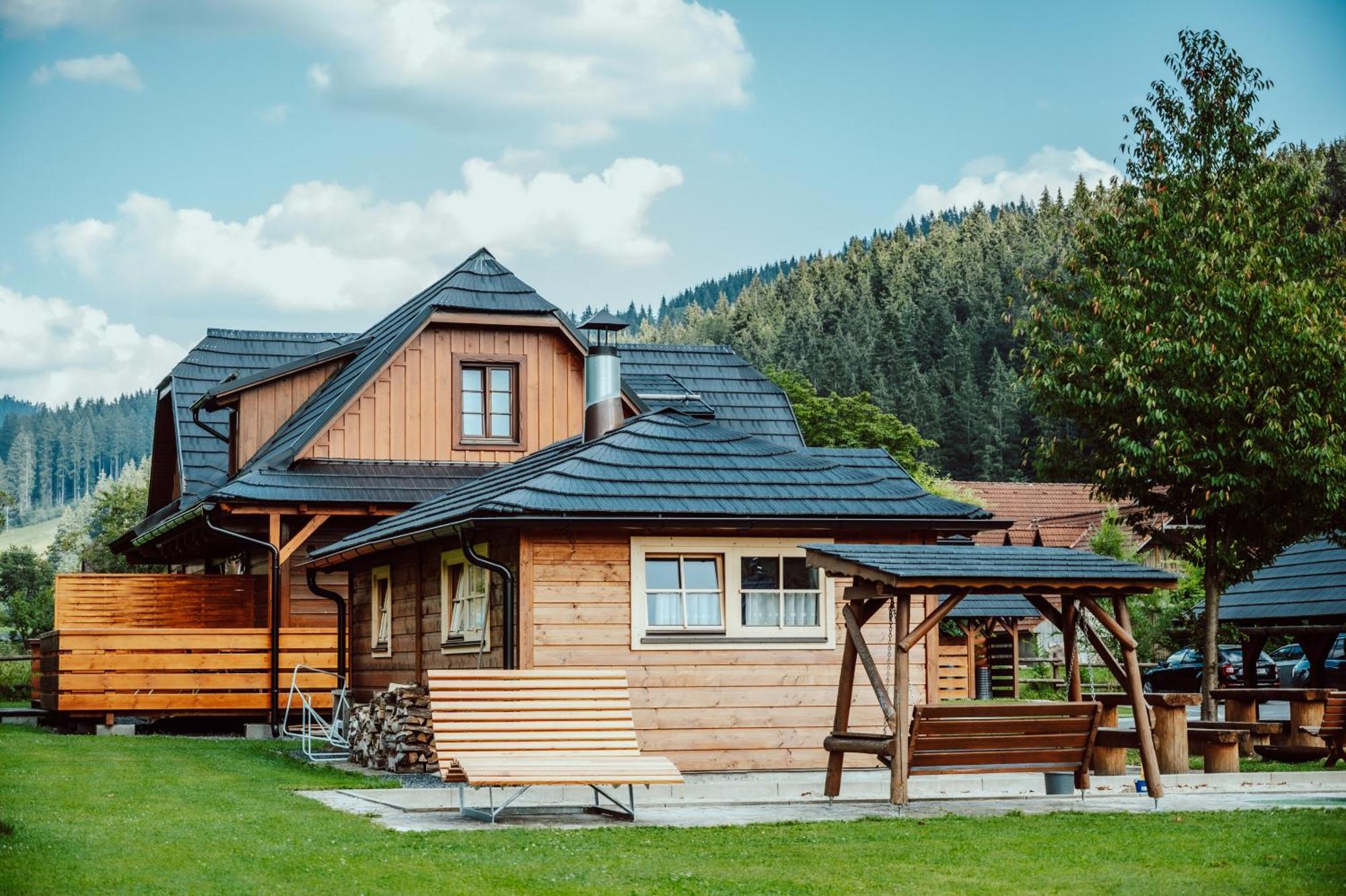 Valassky Dvur Velké Karlovice Exteriör bild