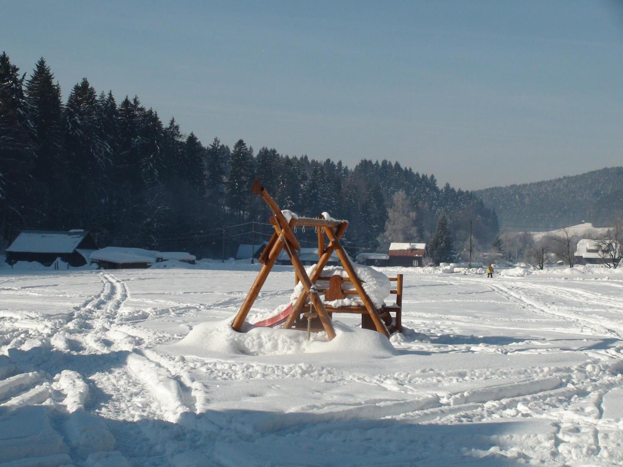 Valassky Dvur Velké Karlovice Exteriör bild