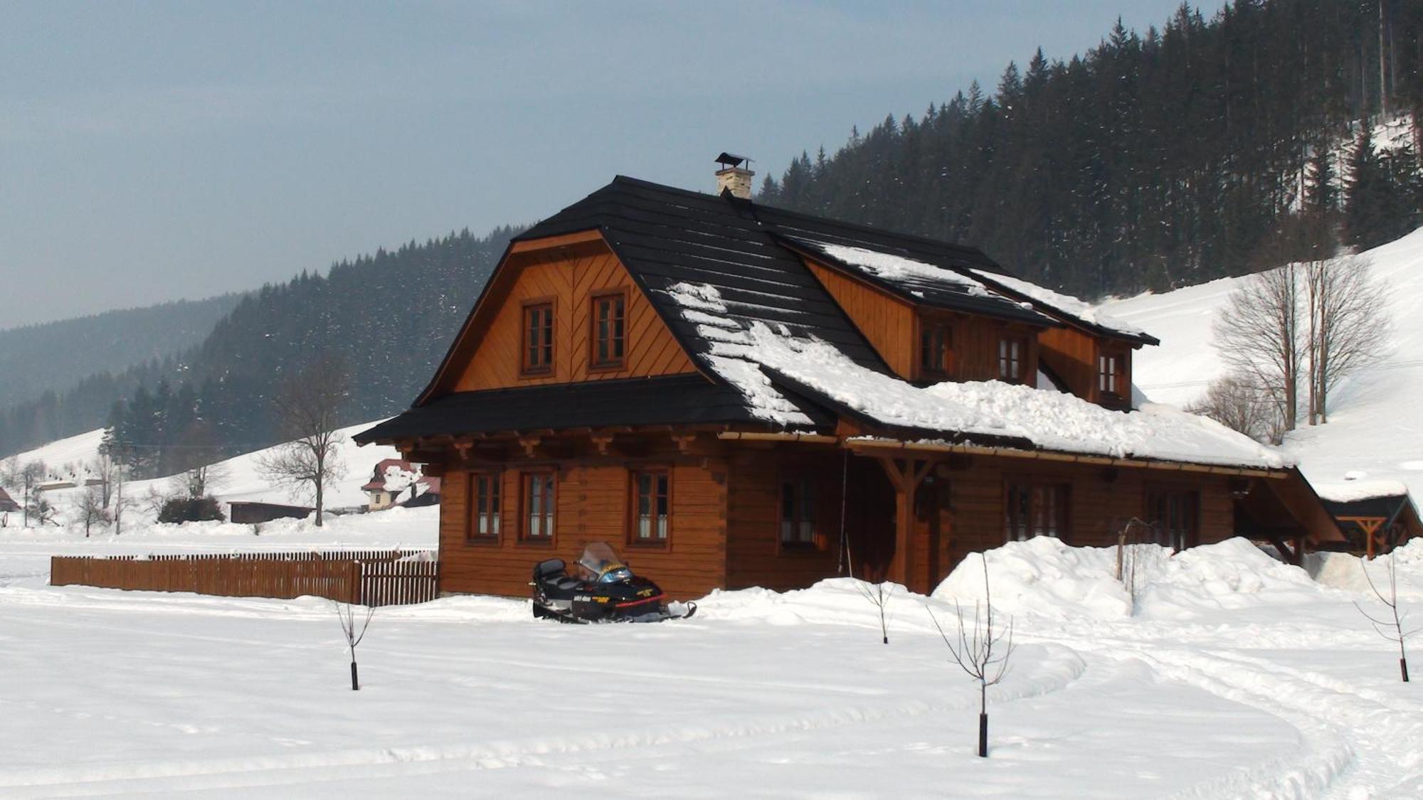 Valassky Dvur Velké Karlovice Exteriör bild