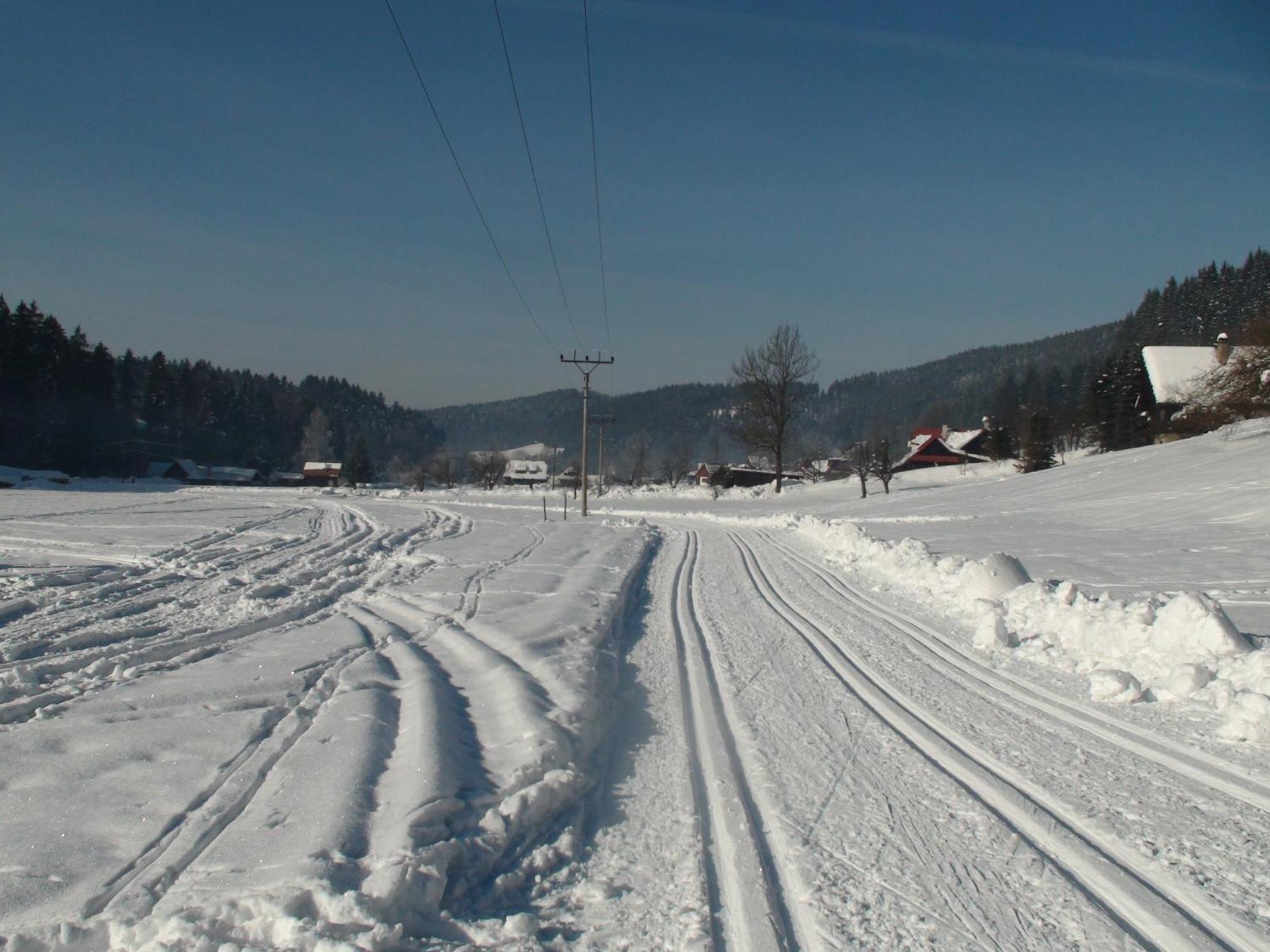 Valassky Dvur Velké Karlovice Exteriör bild
